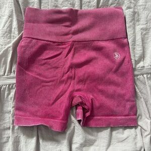 Allure the Brand Ribbed Scrunch Shorts